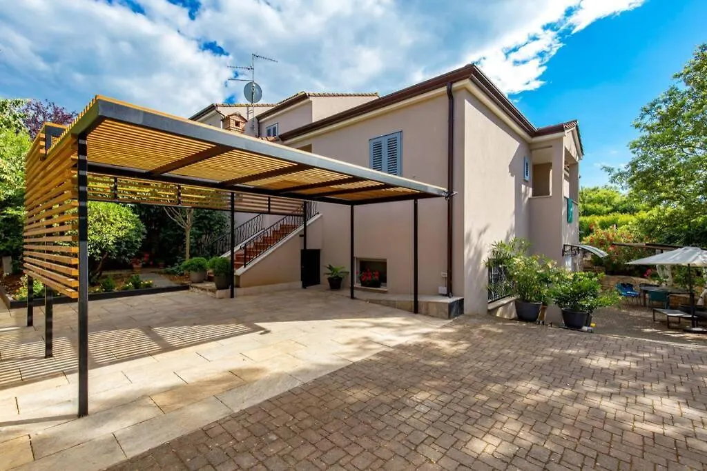 פורץ Villa Lidija בית נופש